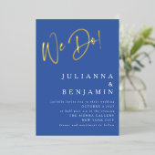 We doen het met legant bruiloft Royal Blue Gold Folie Uitnodiging (Staand Voorkant)