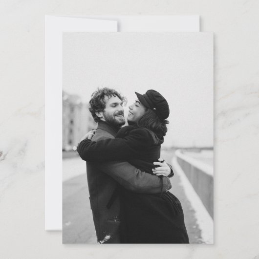 We doen minimalistische zwart-wit foto save the date (Achterkant)