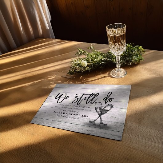 We doen nog steeds een weddenschap dat liefde gedu aankondigingskaart