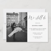 We doen nog steeds Elegant Script Wedding Jubileum Kaart (Voorkant)