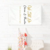 We doen nog steeds koppel naam datum champagne gou spandoek (Insitu)