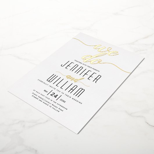 "We doen" script calligrafie bruiloft echt goud Folie Uitnodiging (Gedraaid)