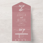 "We doen" stoffige roos met een kalligrafie bruilo All In One Uitnodiging (Binnen)