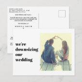 We downsizing Our Wedding Photo Modern Aankondigingskaart (Voorkant / Achterkant)