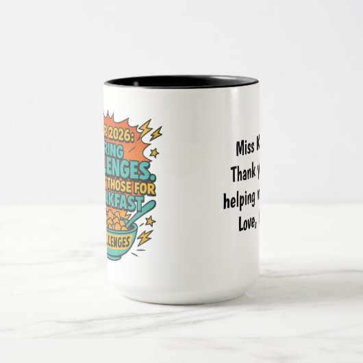 “We Eat Challenges for Breakfast” 2026 Humor Mok (Midden)