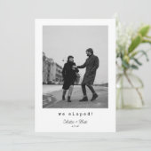 We Eloped Modern Minimalist Photo Message Letter Aankondiging (Staand voorkant)