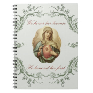We eren haar macularis Mary Notebook Notitieboek