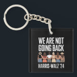 We gaan niet terug naar Kamala Harris Waltz 24 Sleutelhanger<br><div class="desc">We gaan niet terug naar Kamala Harris Waltz 24 Madam President</div>