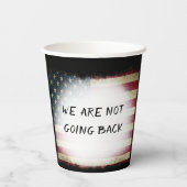 WE GAAN NIET TERUG PAPIEREN BEKERS (Achterkant)