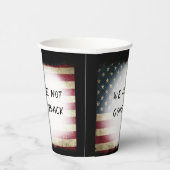 WE GAAN NIET TERUG PAPIEREN BEKERS (Rechts)