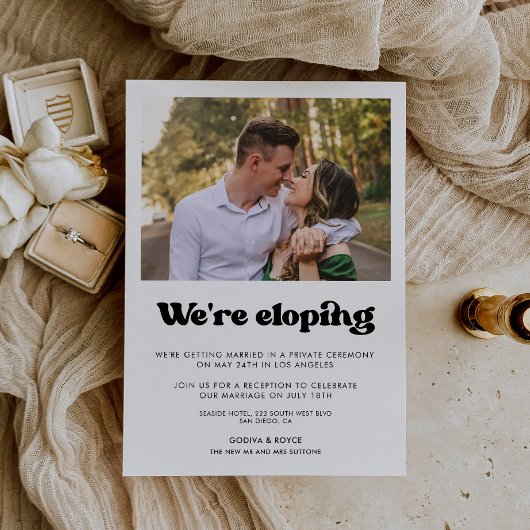 We gaan stijlvolle retro bruiloft aankondiging