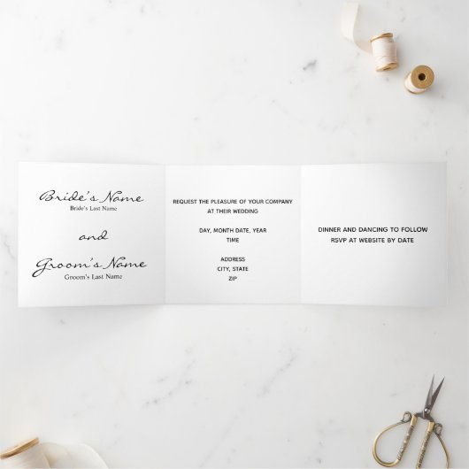 “We gaan trouwen!” Drievoudige trouwkaart Drieluik Kaart (Binnen)