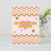 We gaan trouwen met Flower Power 60's 70's Retro Kaart (Staand voorkant)