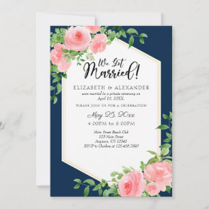 We Got Married Navy Blauw Roze Bloemen Bruiloft Kaart