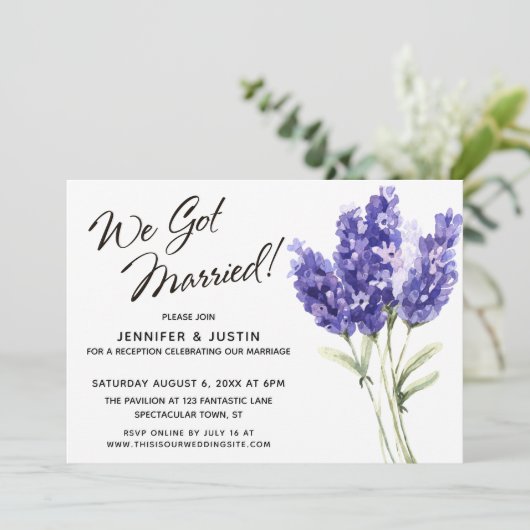 We Got Married Watercolor Lavendel Bloemen Kaart (Staand voorkant)