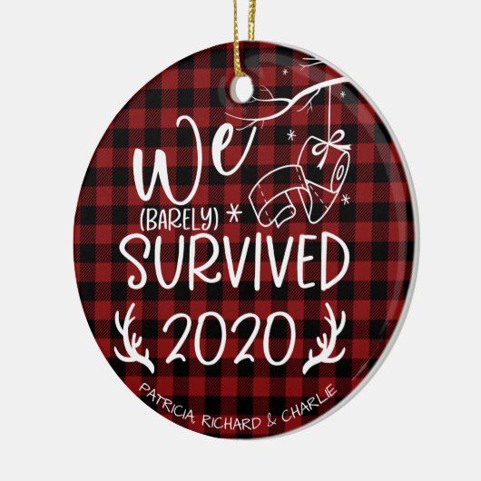We hebben 2020 Cute Funny Covid Kerstmis overleefd Keramisch Ornament (Links)