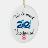 We hebben 2021 gevaccineerde vreemde quarantaine o keramisch ornament (Rechts)