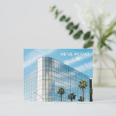 We hebben Beach Town Kantoor Palm Tree verplaatst Aankondigingskaart (Staand voorkant)