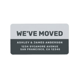 We hebben Black Pastel Blue New Address verplaatst Etiket