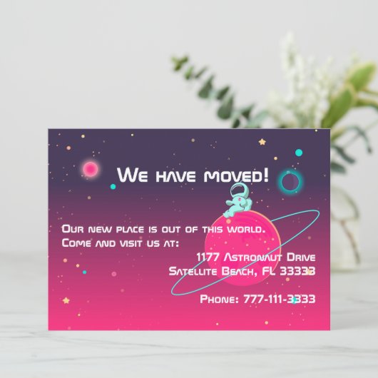 We hebben Cute Astronaut verplaatst in Space Illus (Staand voorkant)