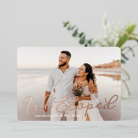 We hebben de aankondiging van de echte Folie op ko (Staand Voorkant)