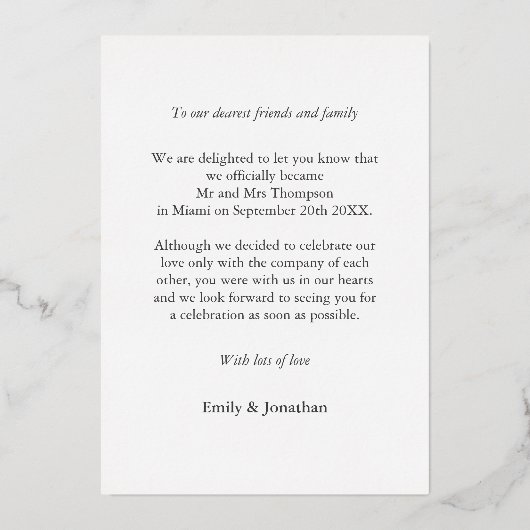 We hebben de aankondiging van de zwarte Luxe Real (Achterkant)