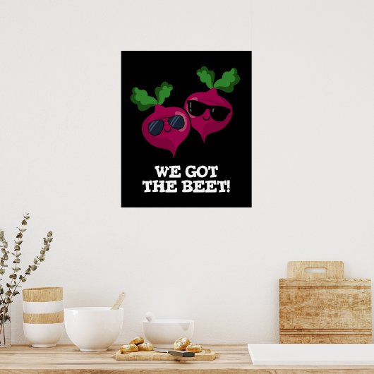We hebben de bietgrappige Veggie Pun Dark BG Poster (Keuken)