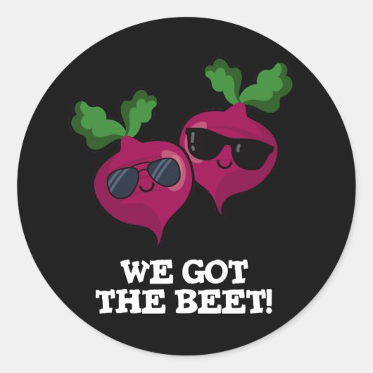 We hebben de bietgrappige Veggie Pun Dark BG Ronde Sticker (Voorkant)