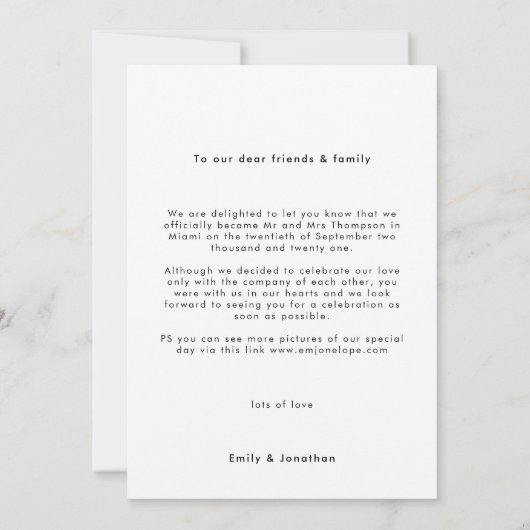 We hebben de foto's gepubliceerd. aankondiging (Achterkant)