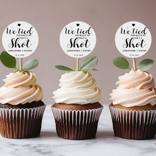 We hebben de knoop doorgehakt Neem een Shot Trouwd Ronde Sticker