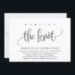 We hebben de knoop vastgebonden, de weddenschap... kaart<br><div class="desc">Markeer het begin van uw eeuwigheid met elegantie met behulp van onze hedendaagse zwart-wit thema bruiloft elopement viering uitnodiging kaart, "We bonden de knoop". Perfect voor koppels die hun vreugdevolle gelegenheid uitbreiden, deze uitnodiging straalt sophisticatie uit met een vleugje speelsheid, en vormt het podium voor een gedenkwaardige gebeurtenis. Versierd met...</div>