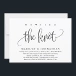 We hebben de knoop vastgebonden, de weddenschap... kaart<br><div class="desc">Markeer het begin van uw eeuwigheid met elegantie met behulp van onze hedendaagse zwart-wit thema bruiloft elopement viering uitnodiging kaart, "We bonden de knoop". Perfect voor koppels die hun vreugdevolle gelegenheid uitbreiden, deze uitnodiging straalt sophisticatie uit met een vleugje speelsheid, en vormt het podium voor een gedenkwaardige gebeurtenis. Versierd met...</div>