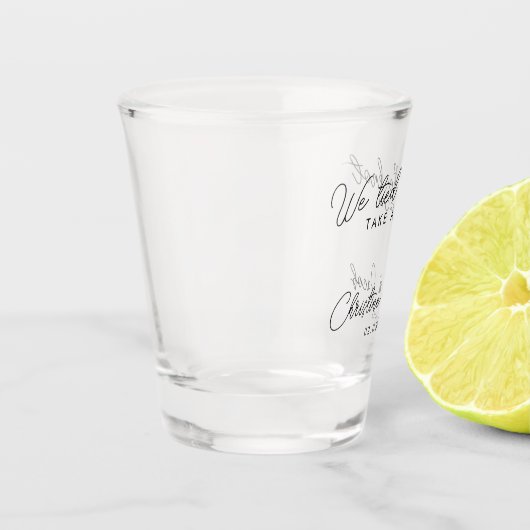 we hebben de knoop vastgebonden om een drink bruil shot glas (Links)