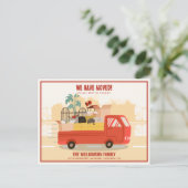 We hebben de rode vrachtwagen op de weg verplaatst aankondigingskaart (Staand voorkant)