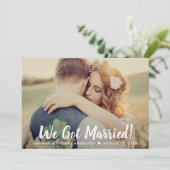 We hebben een gehuwd modern modern script, aangepa aankondiging (Staand voorkant)