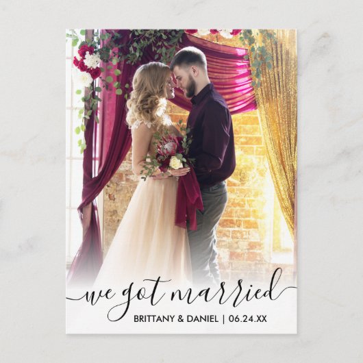 We hebben een gehuwde moderne Manuscript Bekleding Briefkaart (Voorkant)