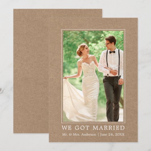 We hebben een gehuwde moderne, minimale kraft. aankondiging (Voorkant / Achterkant)