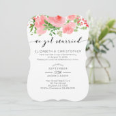 We hebben een gehuwde roze Floral Weddenschap Kaart (Staand voorkant)