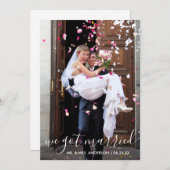 We hebben een gehuwde Trendy Modern Script-fotokaa Bedankkaart (Voorkant / Achterkant)