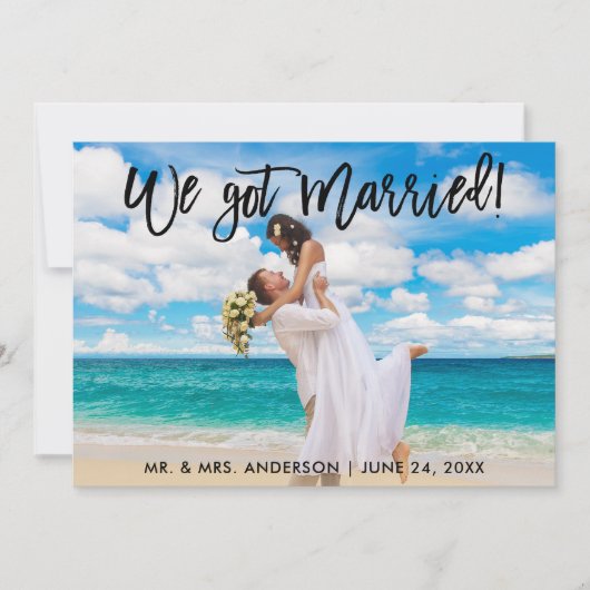 We hebben een gehuwde viering van het penseelscrip aankondiging (Voorkant)