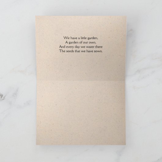 We hebben een kleine Garden Guinee Varkenshaar-gro Kaart (Binnen)