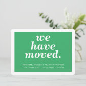 WE HEBBEN EEN modern, minimaal nieuw adres, groen Aankondiging (Staand voorkant)