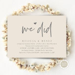 We hebben een moderne bruiloft Elopement receptie  Kaart<br><div class="desc">Markeer het begin van uw eeuwigheid met elegantie met behulp van onze hedendaagse stijlvolle crème grijs thema bruiloft elopement receptie diner feest viering uitnodiging kaart, "We deden". Perfect voor koppels die hun vreugdevolle gelegenheid uitbreiden, deze uitnodiging straalt sophisticatie uit met een vleugje speelsheid, en vormt het podium voor een gedenkwaardige...</div>