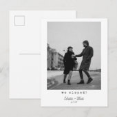 We hebben een moderne, minimalistische Typografie  Aankondigingskaart (Voorkant / Achterkant)