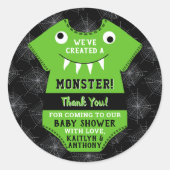 "We hebben een Monster" Halloween Baby shower Creë Ronde Sticker (Voorkant)