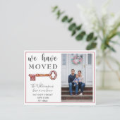 We hebben een rode foto gemaakt. aankondigingskaart (Staand voorkant)