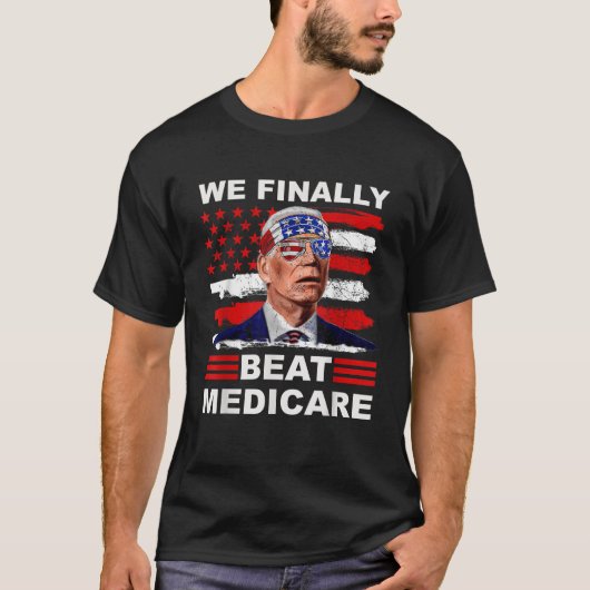 We hebben eindelijk Medicare Joe Biden America Fla T-shirt (Voorkant)