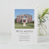 We hebben foto simpel grijs verplaatsen verplaatst aankondiging (Staand voorkant)