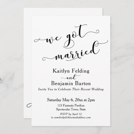 We hebben gehuwd Script Black en White Reception Kaart (Voorkant / Achterkant)