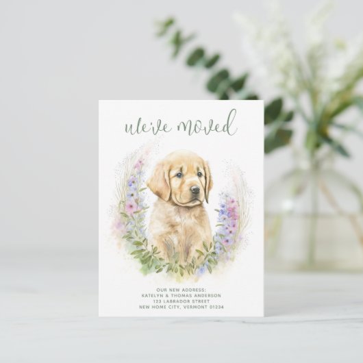 We hebben Golden Retriever Puppy Dog Moving verpla Aankondigingskaart (Staand voorkant)